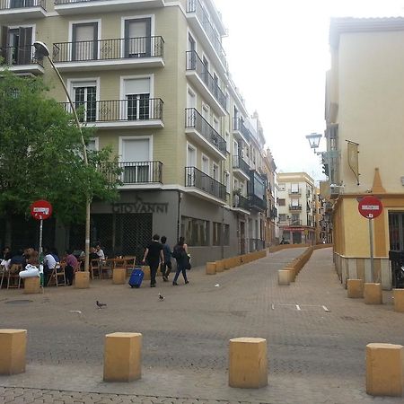 Apartamento Santa Ana Sevilha Exterior foto